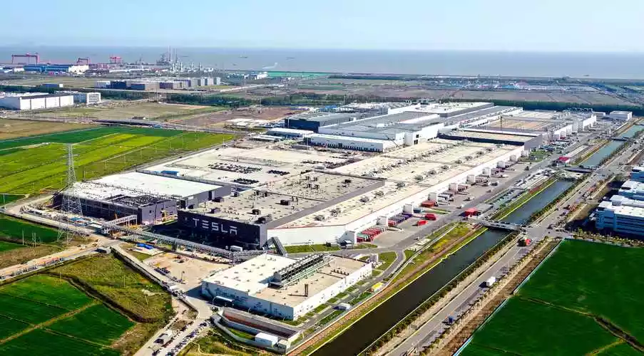 世界新机遇亚当（特斯拉上海超级工厂或将再度扩建）-第1张