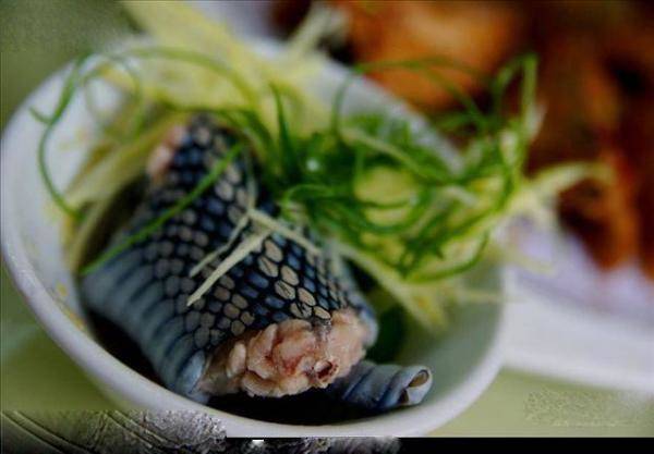 蛇肉火锅的制作方法与步骤，火锅特色菜品食材自制教程-第7张