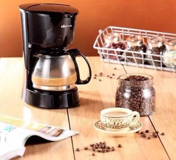 哪些便宜又好用的咖啡机推荐（拉花咖啡机十大品牌排行榜）-第3张