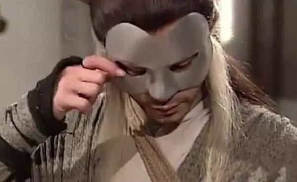 古装剧中男星戴面具造型，古天乐什么时候演的杨过-第10张