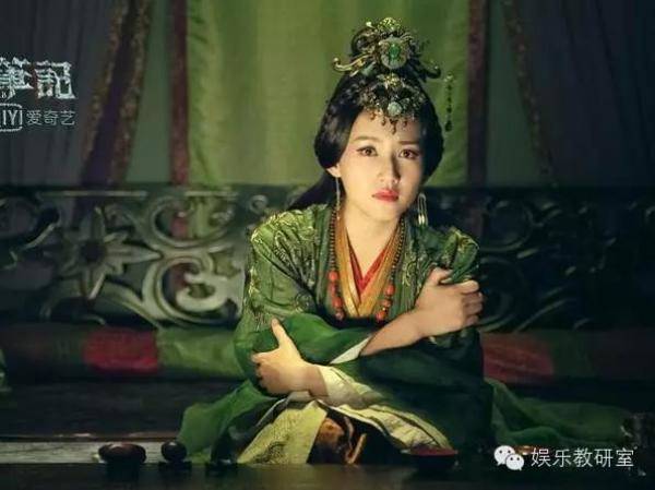 她获封古典女神，陈晓和女演员结婚照-第15张