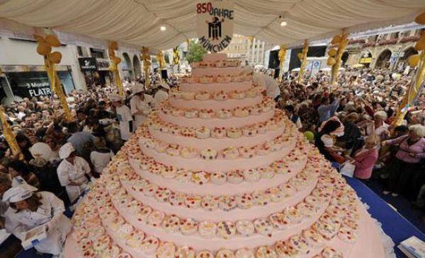 巨型提拉米苏蛋糕现身中俄边境，俄罗斯正宗提拉米苏蛋糕教程-第19张