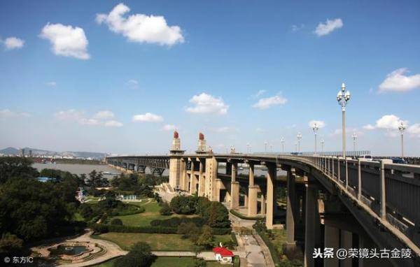 南京长江大桥就要开通，南京长江大桥通车后公交如何运行-第1张
