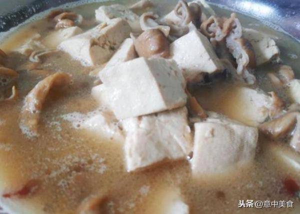 大肠炖豆腐的做法，猪肠炖豆腐怎么做好吃窍门-第6张