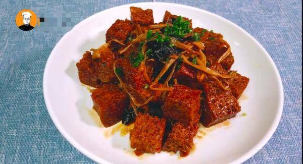 大厨教你经典上海菜（上海本帮菜四喜烤麸做法）-第7张