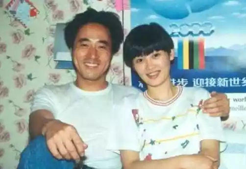 1987年江珊陈小艺（她和江珊徐帆成为了同班同学）-第6张