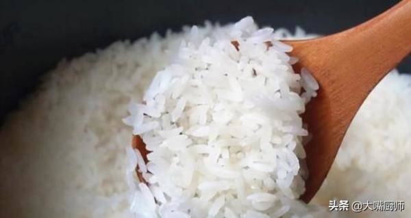 只用水蒸不出好米饭，米饭怎样蒸才能让粒粒分开香软-第7张
