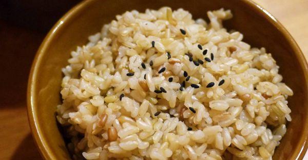 小妙招煮出超级好吃糙米饭，糙米饭怎么煮比较软糯-第3张