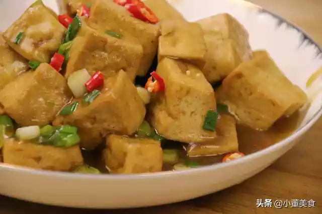 豆腐最好吃的家常做法（豆腐这样做简单易学比肉都好吃）-第1张