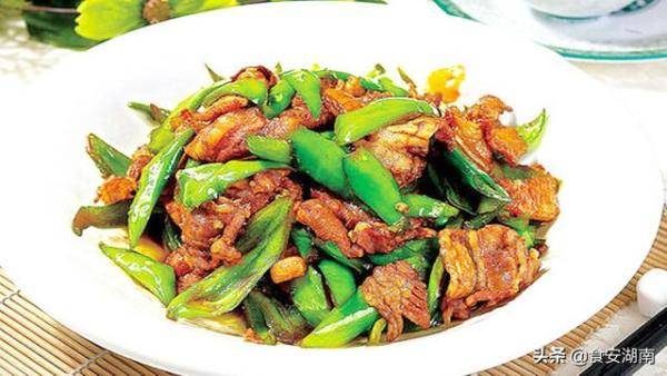 美食湖南经典湘菜，最有名的湘菜100道辣椒炒肉-第1张