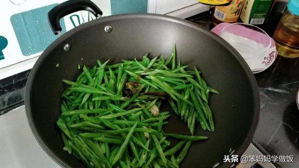 简单快手菜-清炒四季豆，湖南清炒四季豆的家常做法-第7张