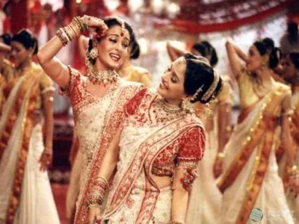 印度第一舞神玛杜丽年近不惑仍美貌惊人，印度舞后玛都丽-第4张