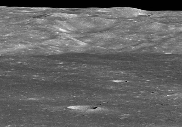 新研究称月球陨坑内的金属含量略高（月球背面陨石坑深度）-第2张