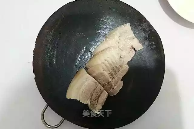 砂锅白菜白肉炖冻豆腐（砂锅白菜冻豆腐煲）-第7张