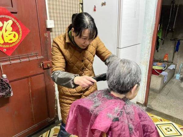 不充卡还能赊账的杭州理发店，长河洗头店-第8张