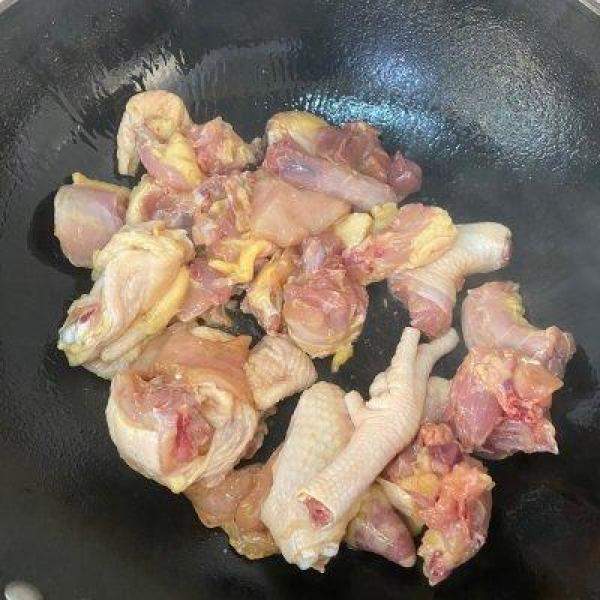 这道鲍鱼焖鸡超级简单，红烧鲍鱼炖鸡最正宗的做法-第5张