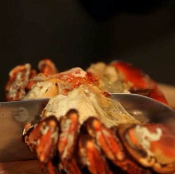 朴素烹饪爱尔兰面包蟹，蚝油面包蟹做法-第3张