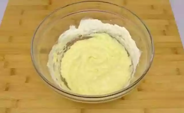 食之有味-3分钟教你学会做简单又好吃的牛奶小饼干，如何做黄油牛奶小饼干-第3张