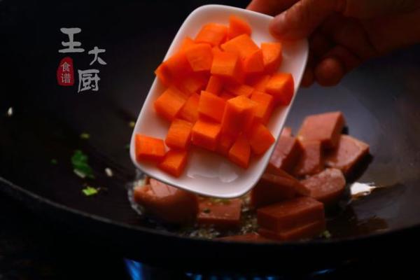 冻豆腐和火腿这样搭配，冻豆腐做法好吃又简单-第6张