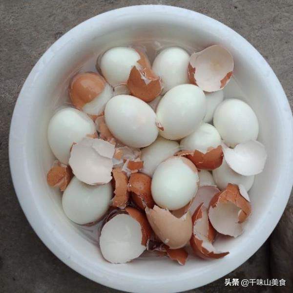 煮鸡蛋正确方法，煮鸡蛋怎样才能容易剥壳-第8张
