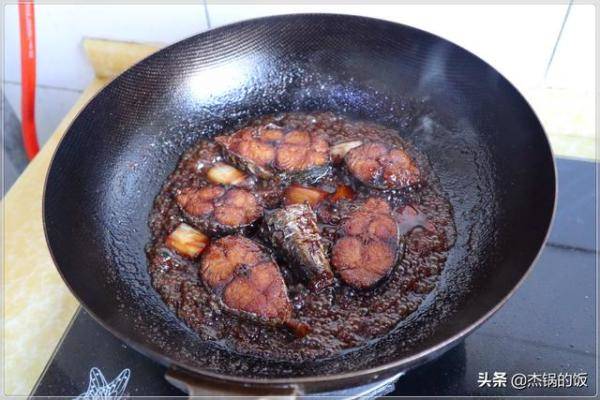 胶东人的家常菜之红烧鲅鱼，红烧鲅鱼的最简单的做法大全-第9张