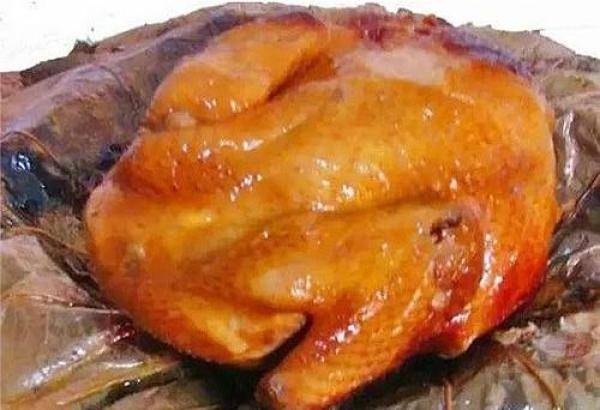 江苏经典名菜叫花鸡，最美味的鸡叫花鸡-第1张
