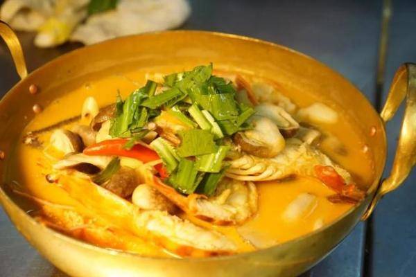 冬阴功汤芒果糯米饭咖喱蟹怎么做，曼谷青蟹煲的做法-第18张