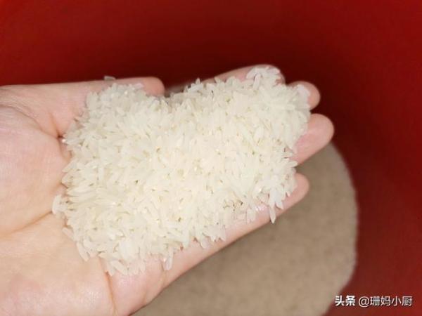 煮米粥的3个技巧（煮粥用什么米煮出来的粥好喝）-第3张