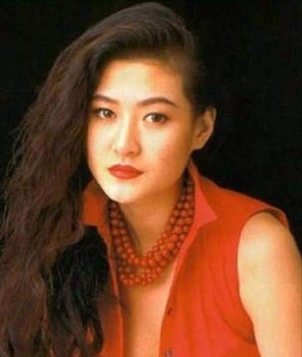 风月女王陈宝莲（18岁的陈玉莲图）-第2张