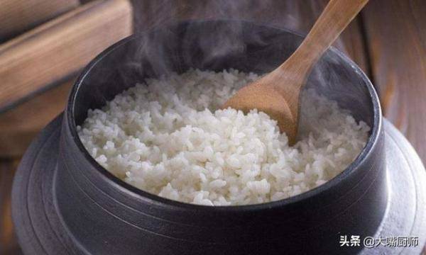 只用水蒸不出好米饭，米饭怎样蒸才能让粒粒分开香软-第1张