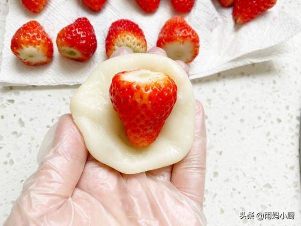 草莓别再煮果酱了，草莓最好吃的10种做法-第15张