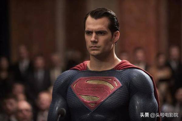 亨利卡维尔宣布不再演超人，超人巨石强森-第7张