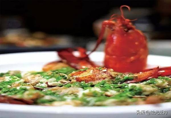 美食推荐干豆焖猪肉，蟹黄虾仁火锅的做法-第2张