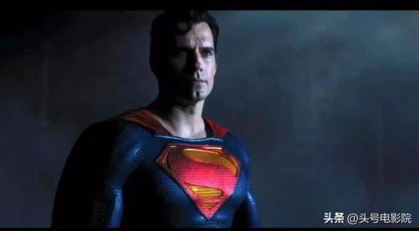 亨利卡维尔宣布不再演超人，超人巨石强森-第13张