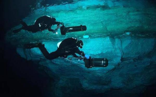 深不见底的地下暗河，潜水爱好者地下河遇难失联-第5张