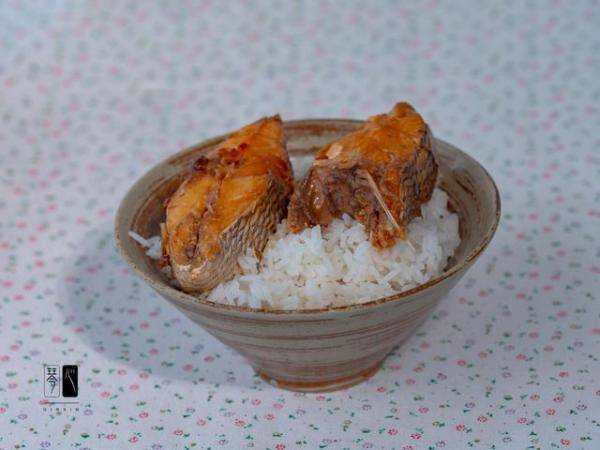 外婆家的下饭砂锅鱼，美食制作砂锅鱼-第24张