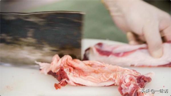 羊肉不要再炖汤喝，砂锅炖羊肉最正宗的做法-第7张