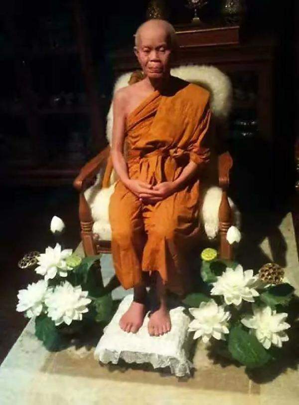 泰国僧人92岁离世，泰国僧人去世-第5张