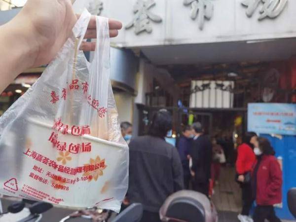 上海这条百米熟食街火了，上海熟食小吃-第5张